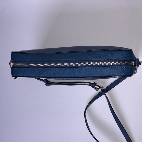 Crossbody MK bag - Picture 2 of 6